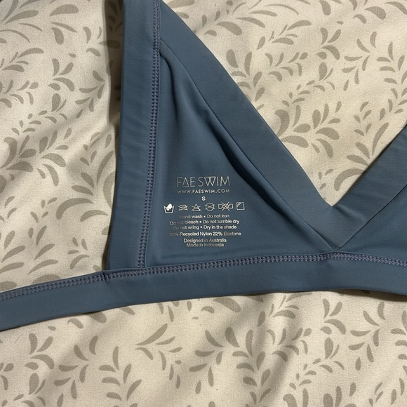 FAE Bikini Set - Picture 3 of 3